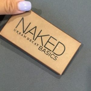 Bundle of 2. NAKED Urban Decay Basics